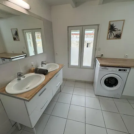 La Maison Du Chapron - Marigny - Futuroscope Apartmán *