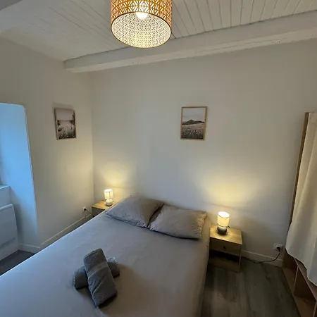 La Maison Du Chapron - Marigny - Futuroscope *