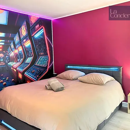 La Maison De Famille Du Gamer- Futuroscope *